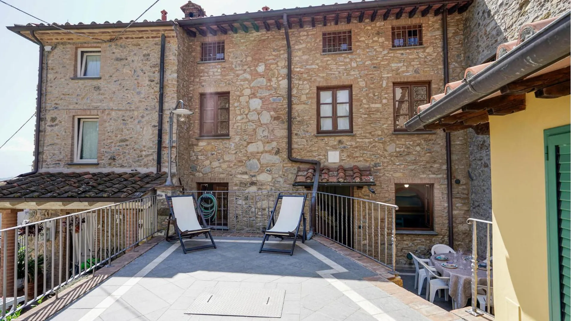 Holiday home 2 Bedroom Beautiful Home In Corsanico Italy